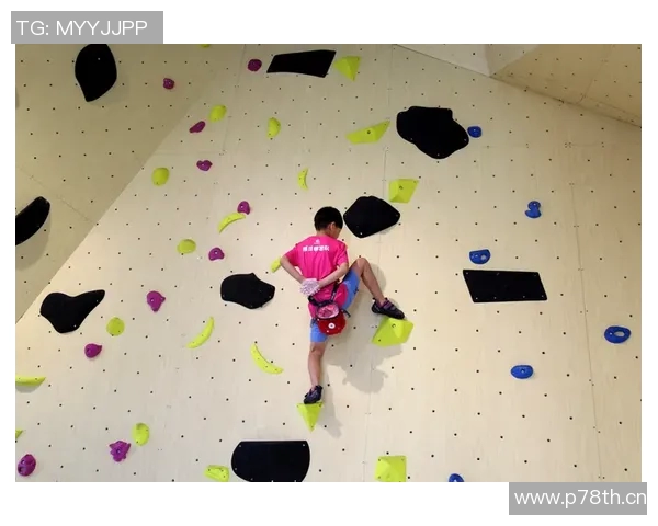 深圳攀岩队的盯防战术解析与实战应用探讨 深圳攀岩队的盯防战术解析与实战应用探讨